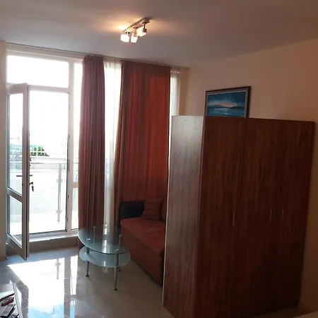 アパート Golden Sea View *