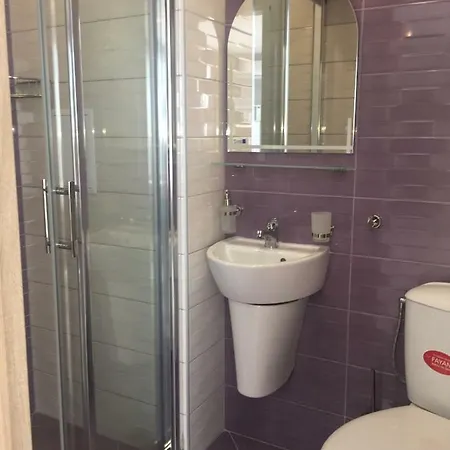 Golden Sea View ポモリエ