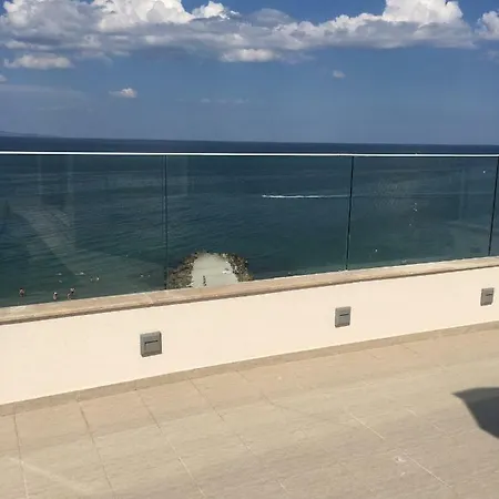 アパート Golden Sea View