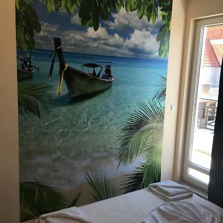 アパート Golden Sea View ポモリエ