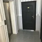 Апартамент Golden Sea View Поморие