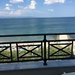 Golden Sea View Апартамент *