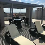 Апартамент Golden Sea View