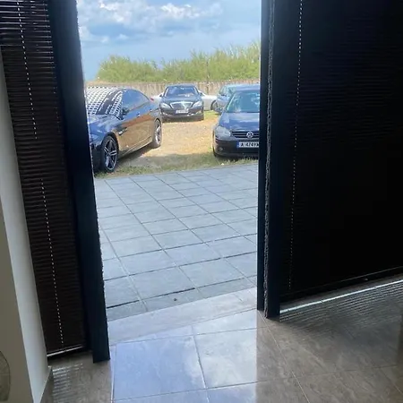 Golden Sea View Apartament