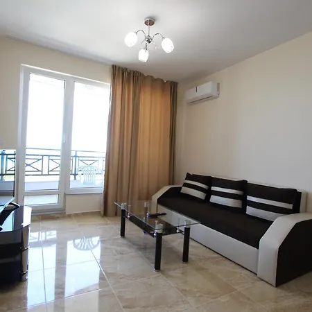 Apartament Golden Sea View *
