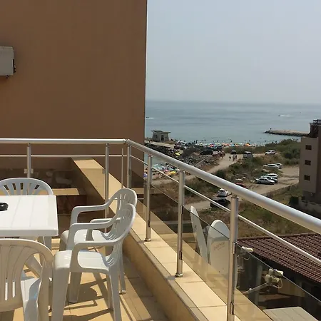 Apartament Golden Sea View *