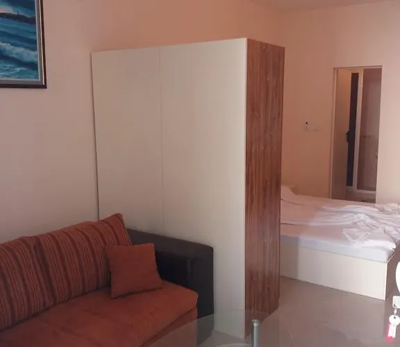 Golden Sea View * 帕莫瑞